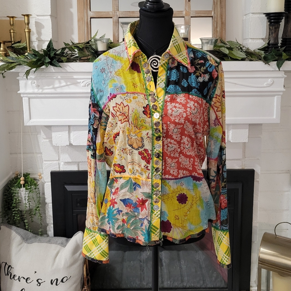 Bohemian Floral Patchwork Button-Up Long Sleeve Shirt With Pearl Buttons Size S